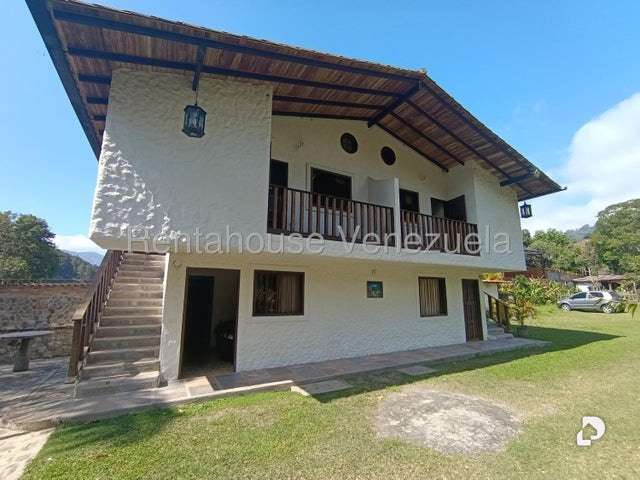 House in El Salado, Ejido – 12