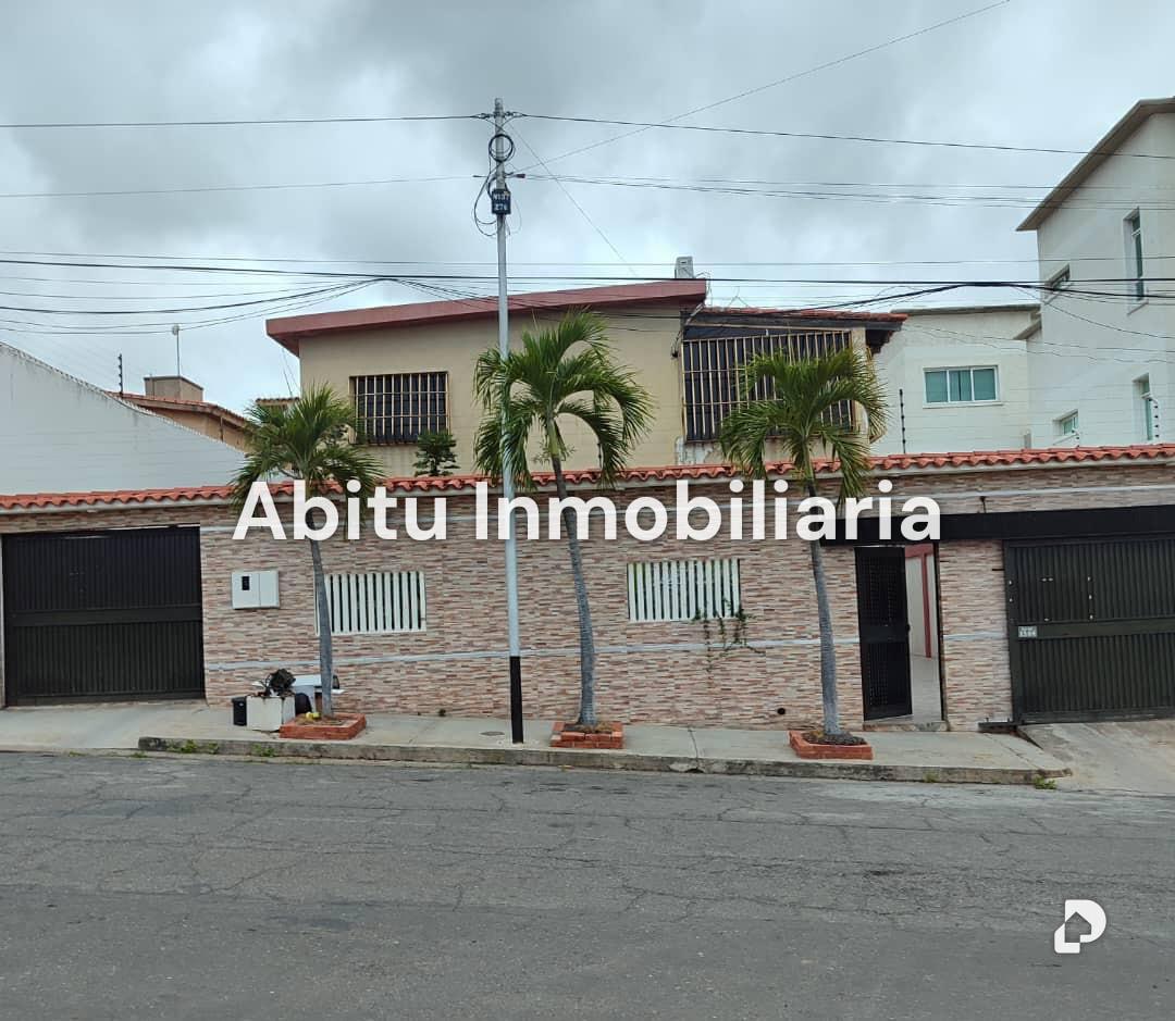 Casa en Catia La Mar – 3