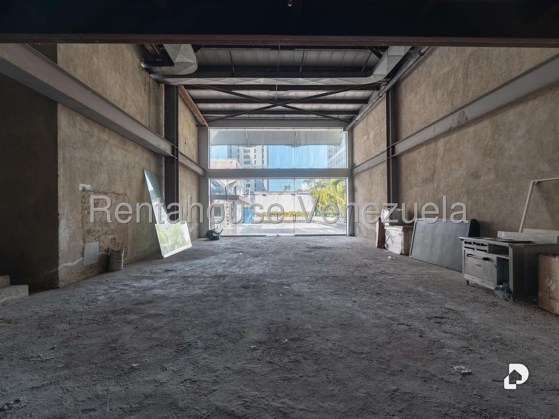 Local comercial en Sabana Grande, Caracas – 12