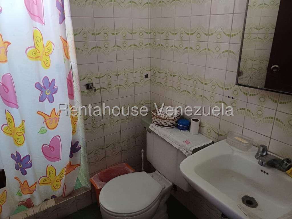 Casa en La Lagunita Country Club, Caracas