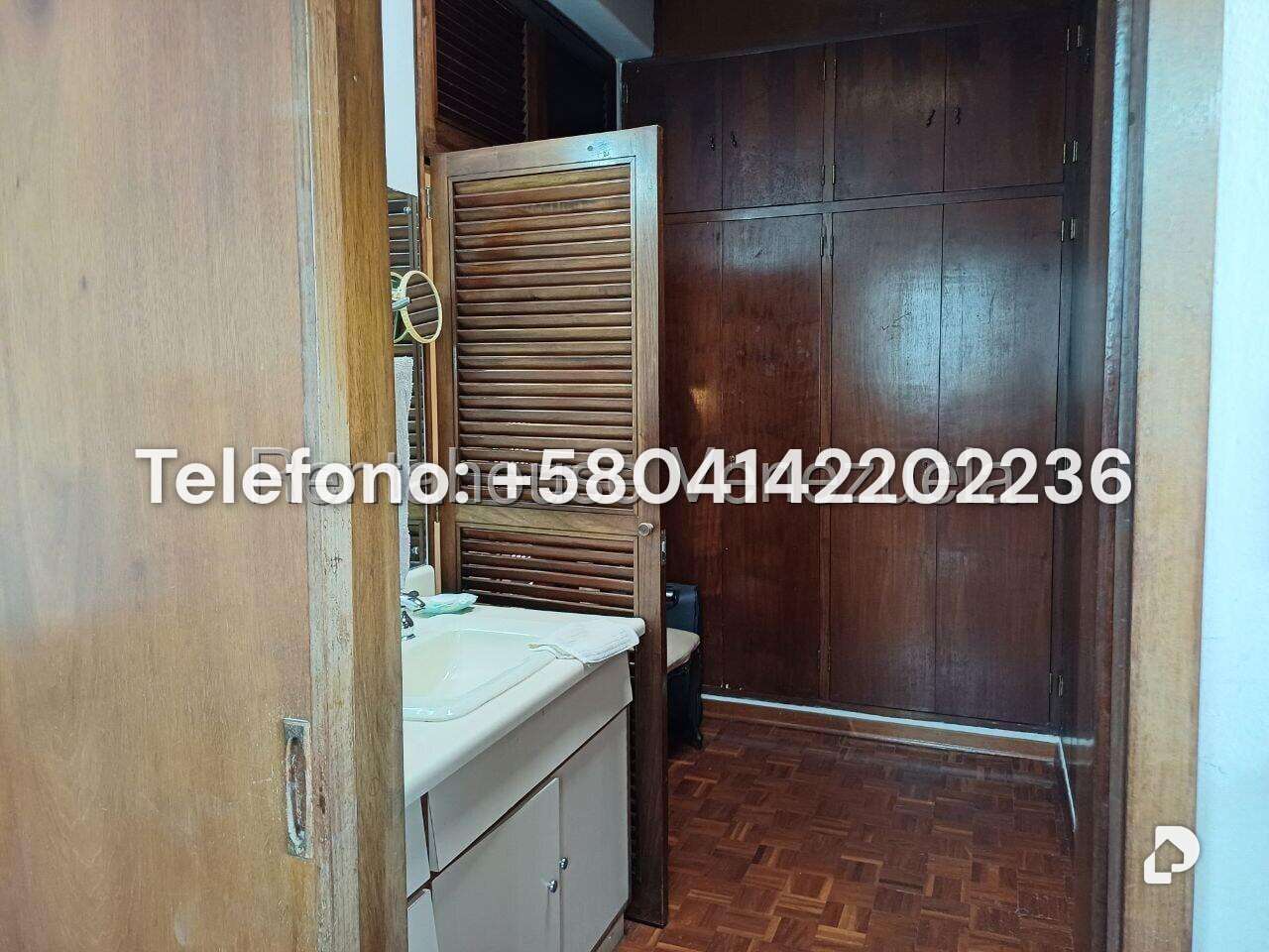 Casa en La Lagunita Country Club, Caracas – 33