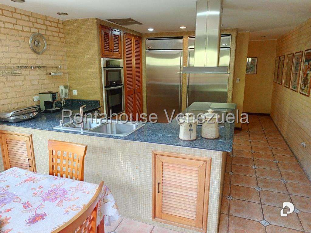 Casa en Oripoto, Caracas – 12