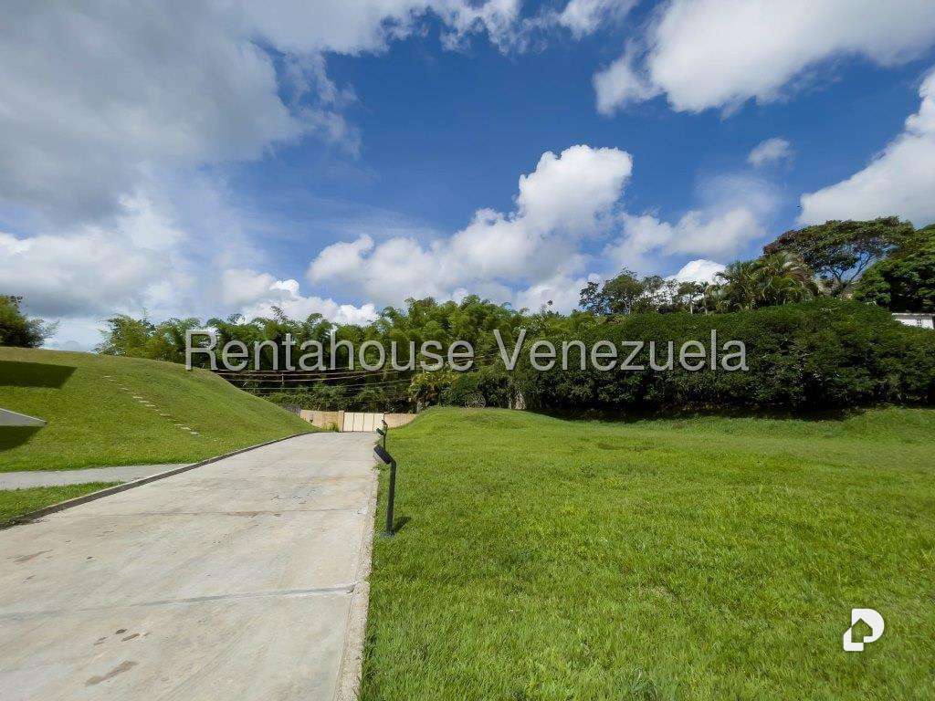 Casa en Oripoto, Caracas – 37