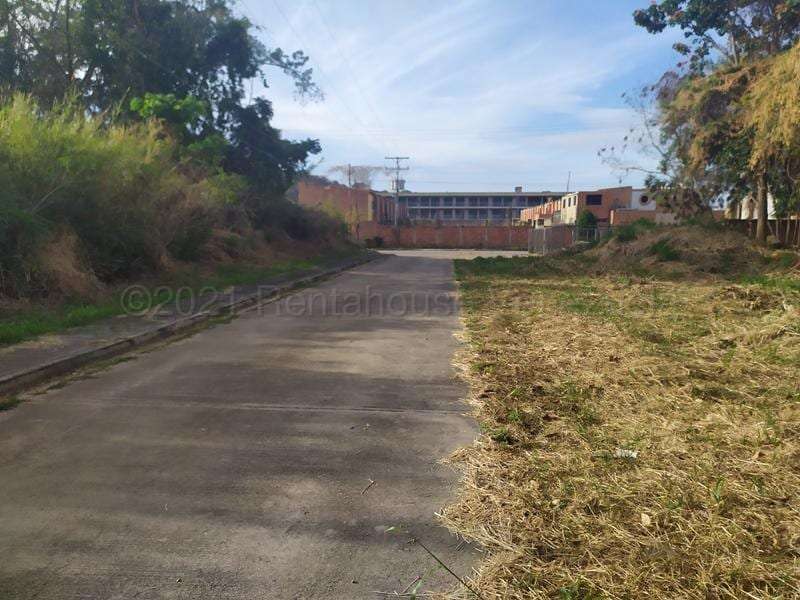 Terreno en Manantial, Naguanagua