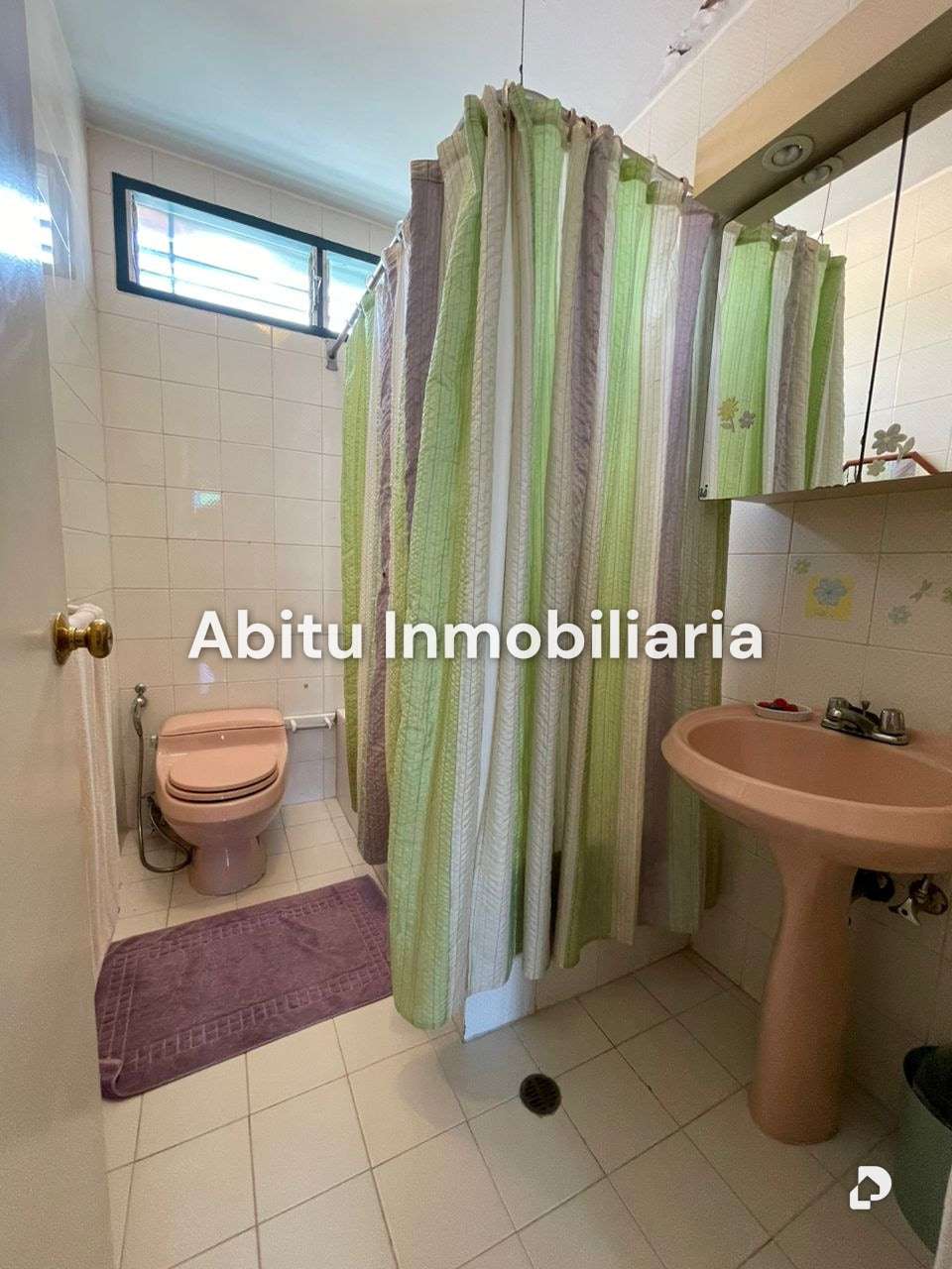 House in Terrazas del Club Hípico, Caracas – 12