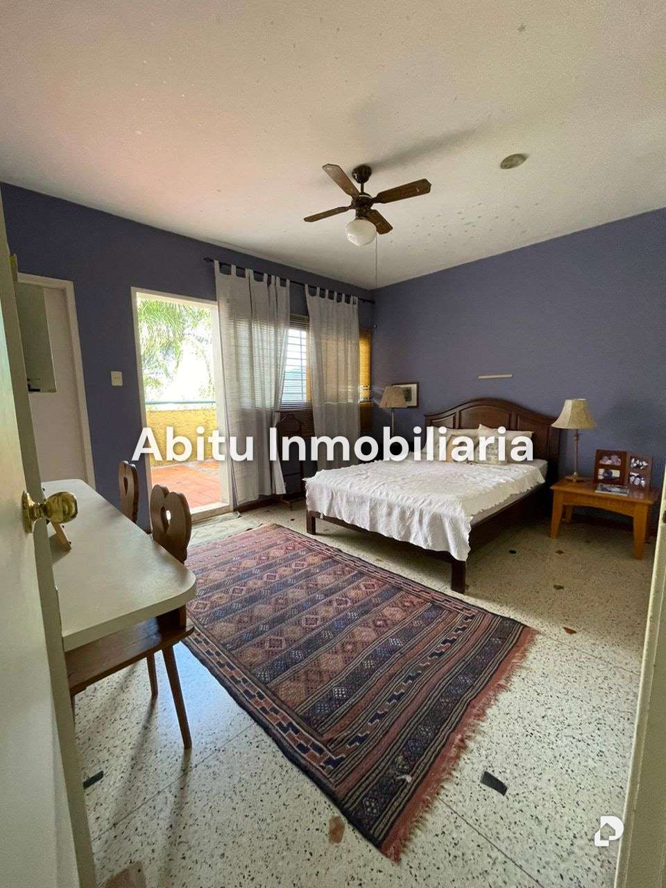 House in Terrazas del Club Hípico, Caracas – 11