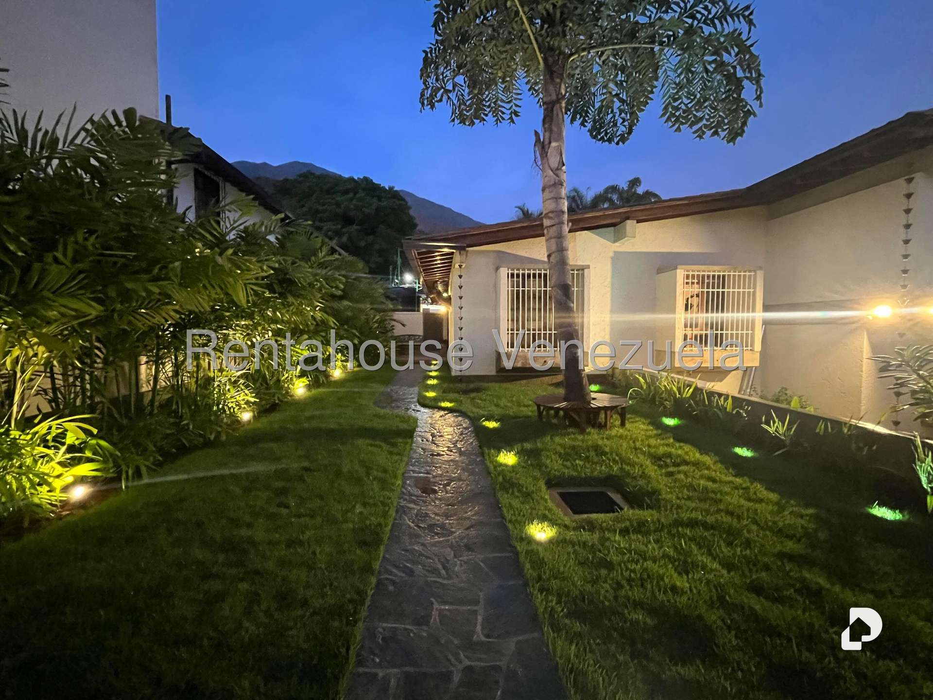 Casa en Los Chorros, Caracas – 50