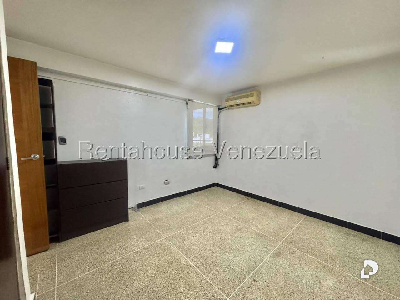 Apartamento en El Cafetal, Caracas – 12