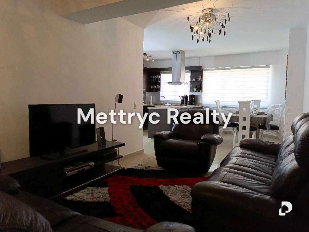 Apartamento en El Parral, Valencia – 2