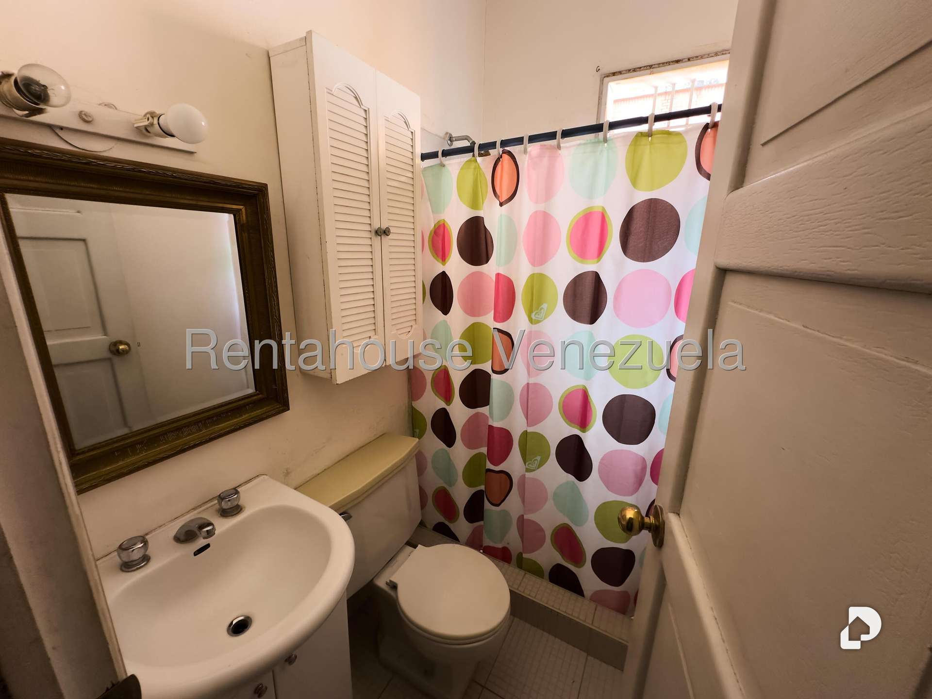 Casa en Alta Florida, Caracas – 35