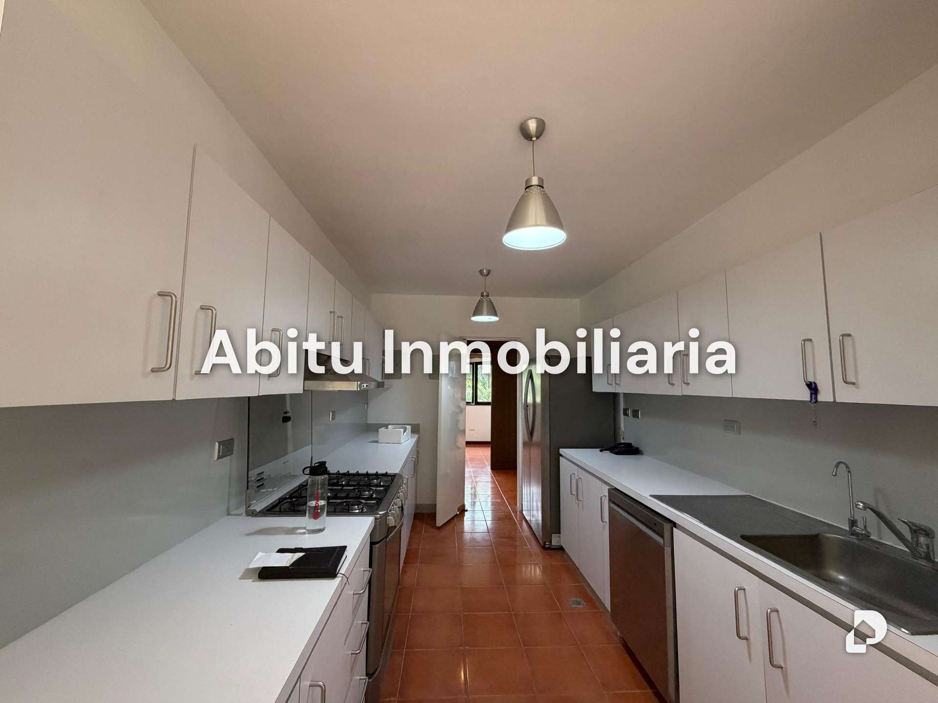 Apartamento en Lomas de Chuao, Caracas – 3