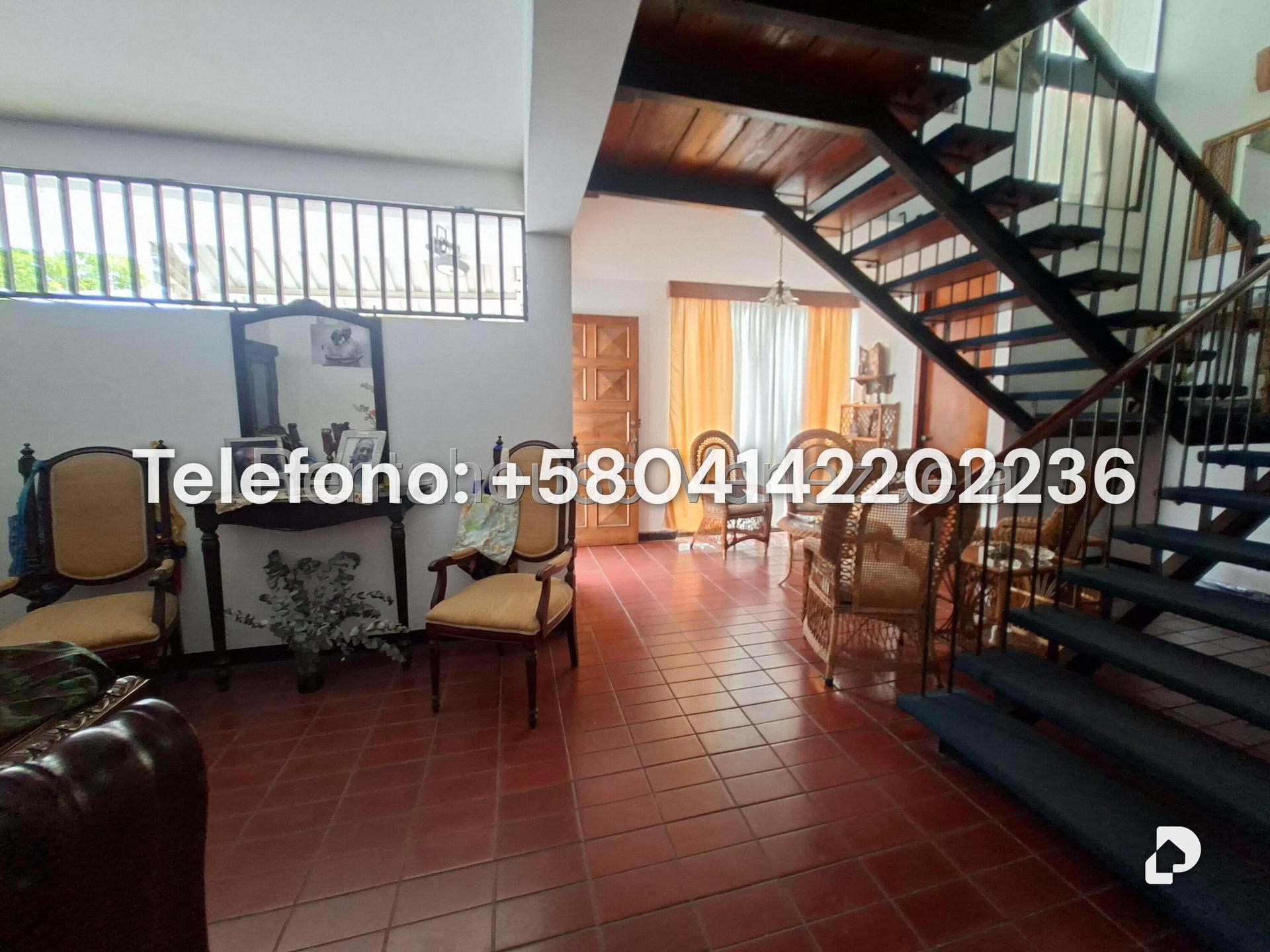 Casa en El Cafetal, Caracas – 1