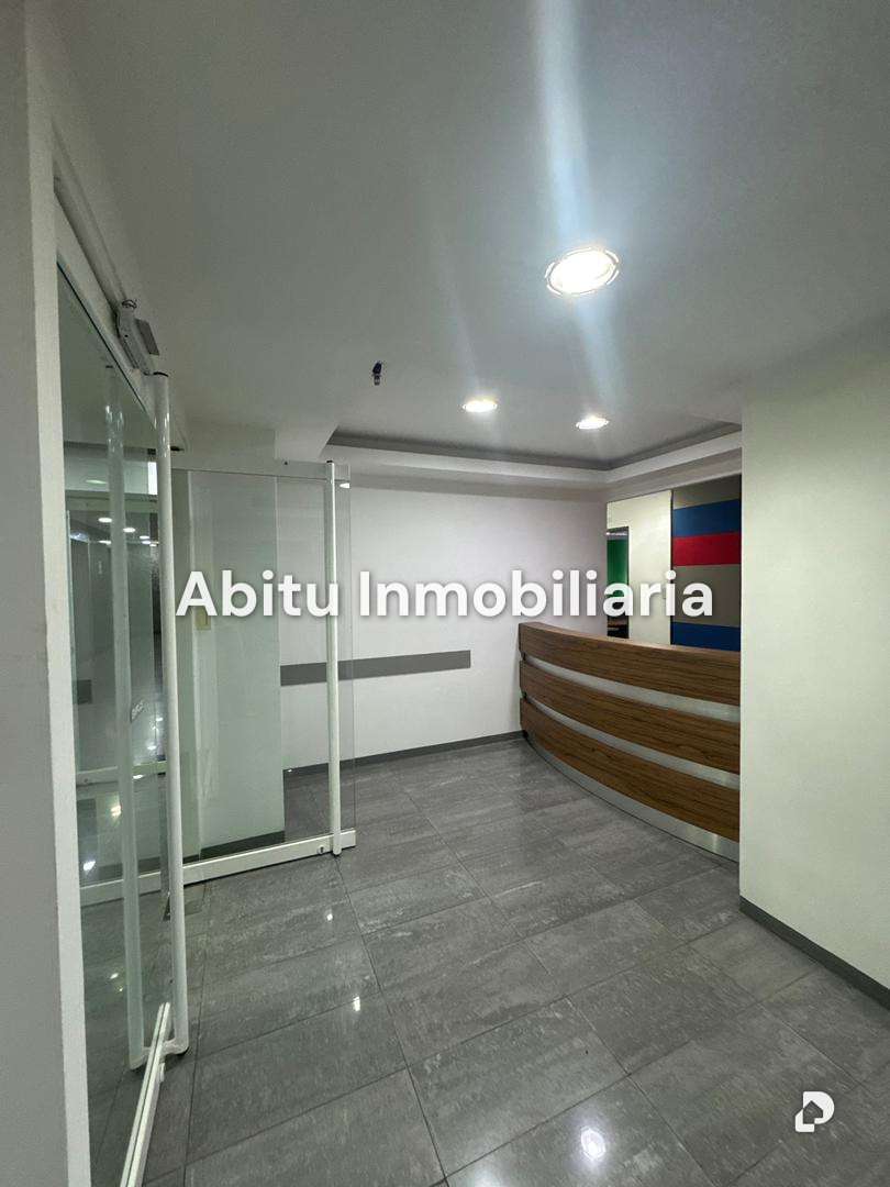 Oficina en Sabana Grande, Caracas – 23