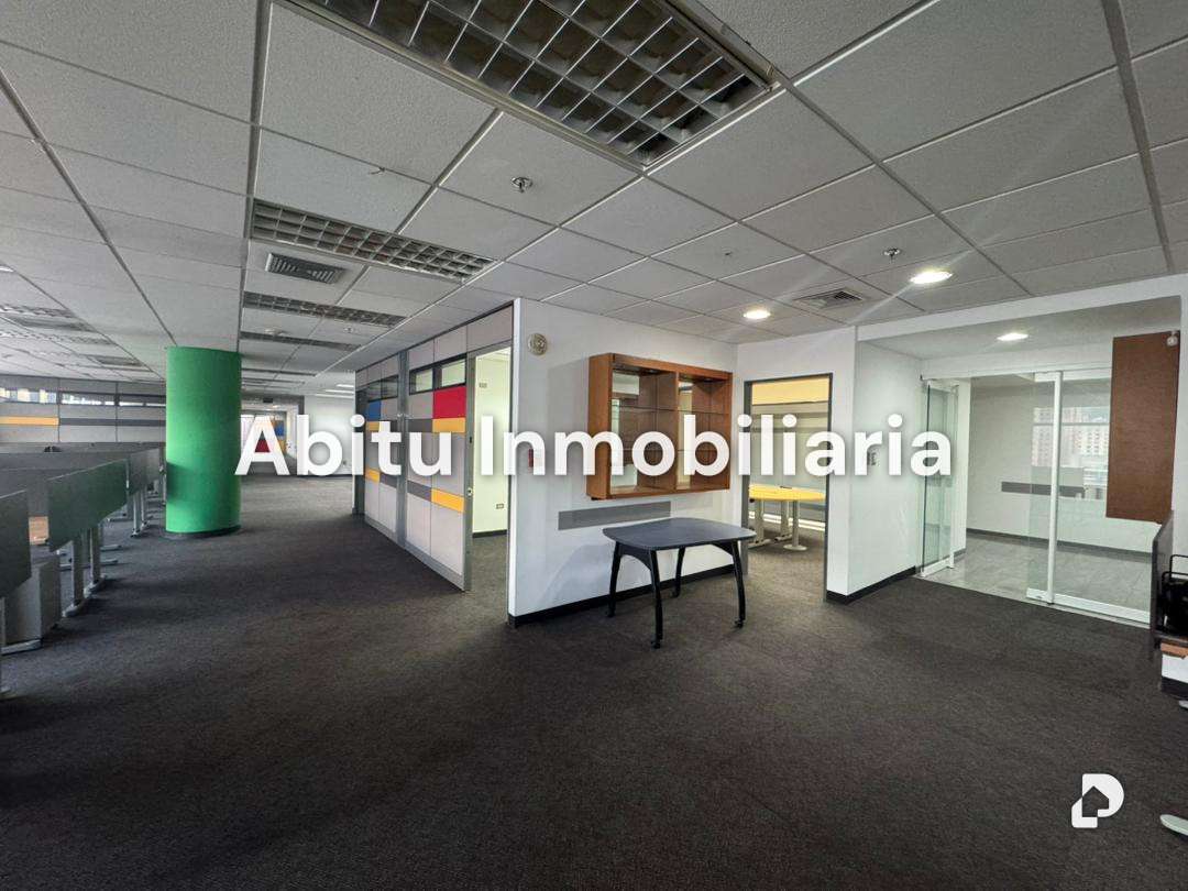 Oficina en Sabana Grande, Caracas – 8