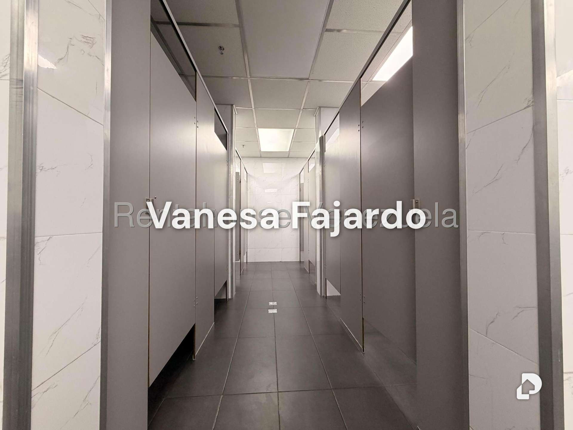 Local comercial en Las Mercedes, Caracas – 11