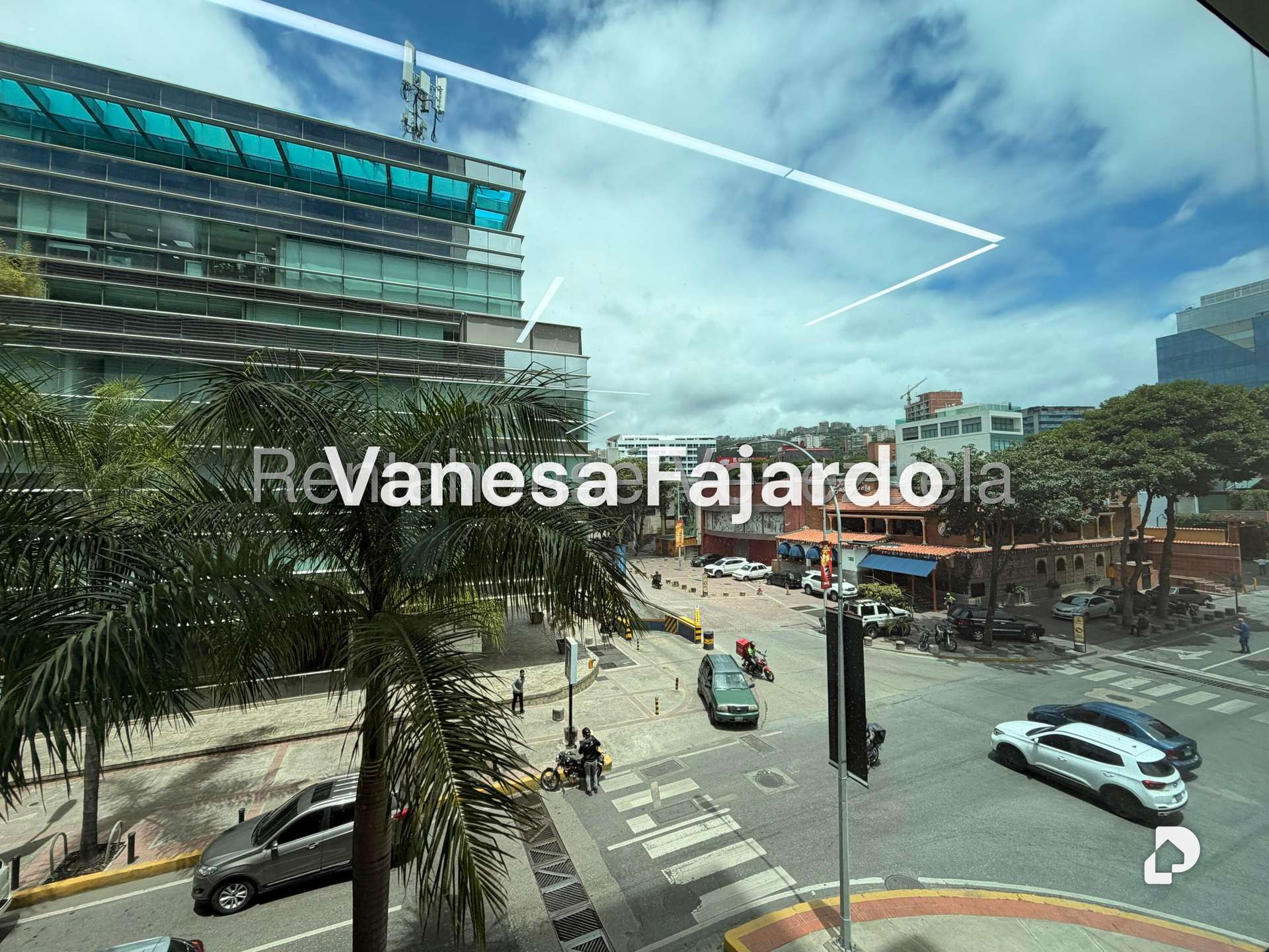 Local comercial en Las Mercedes, Caracas – 5