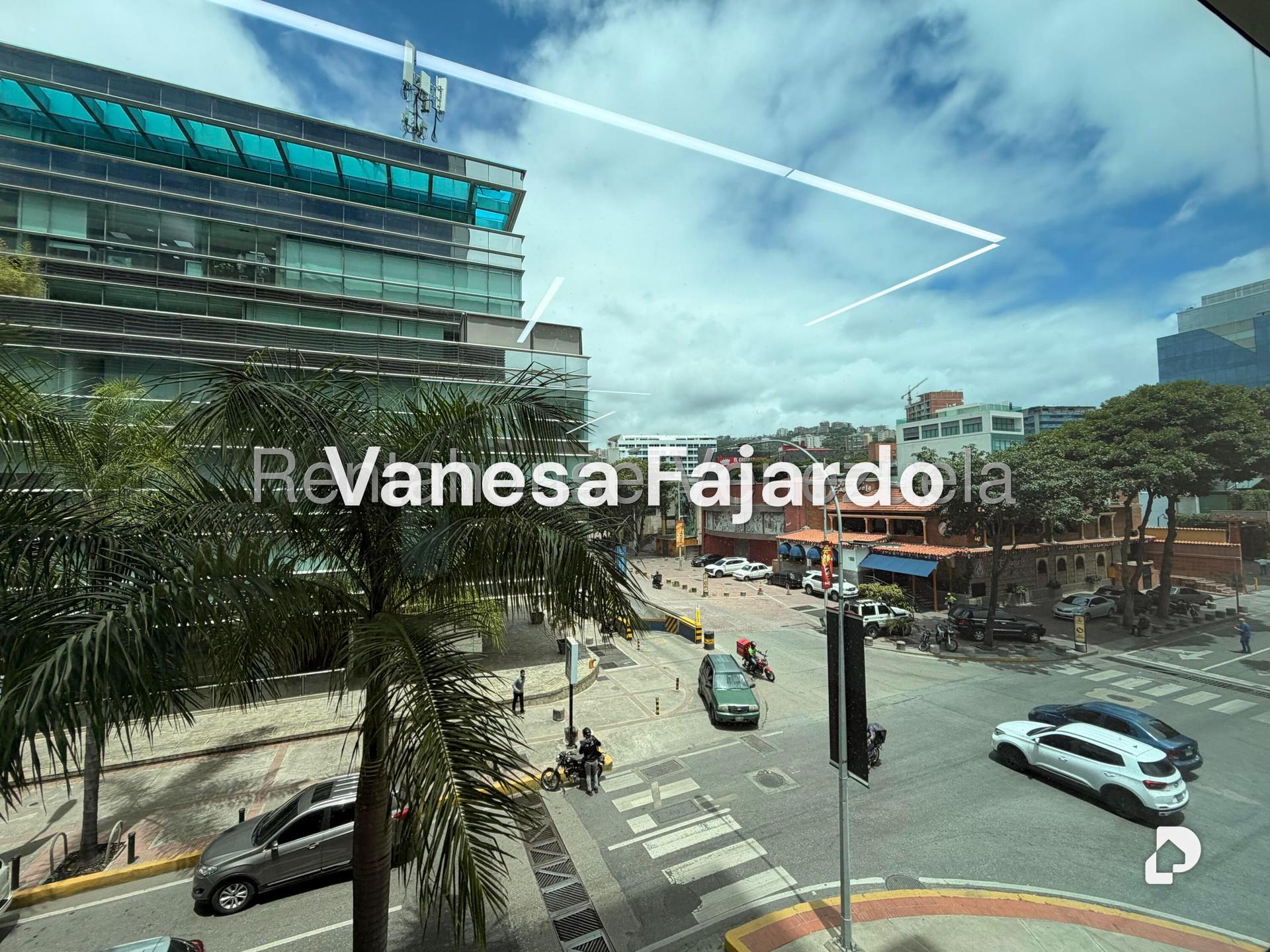 Local comercial en Las Mercedes, Caracas – 5