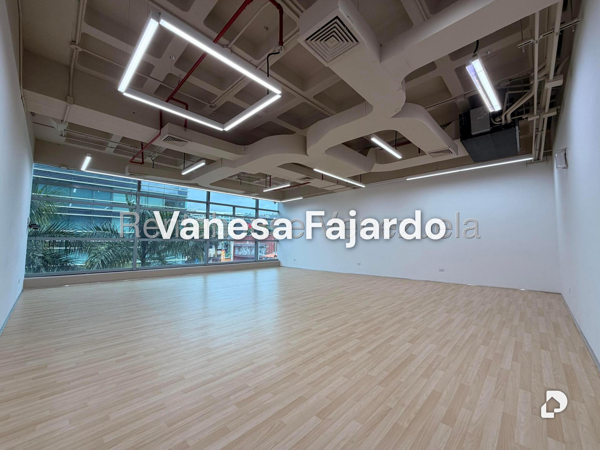 Local comercial en Las Mercedes, Caracas – 4