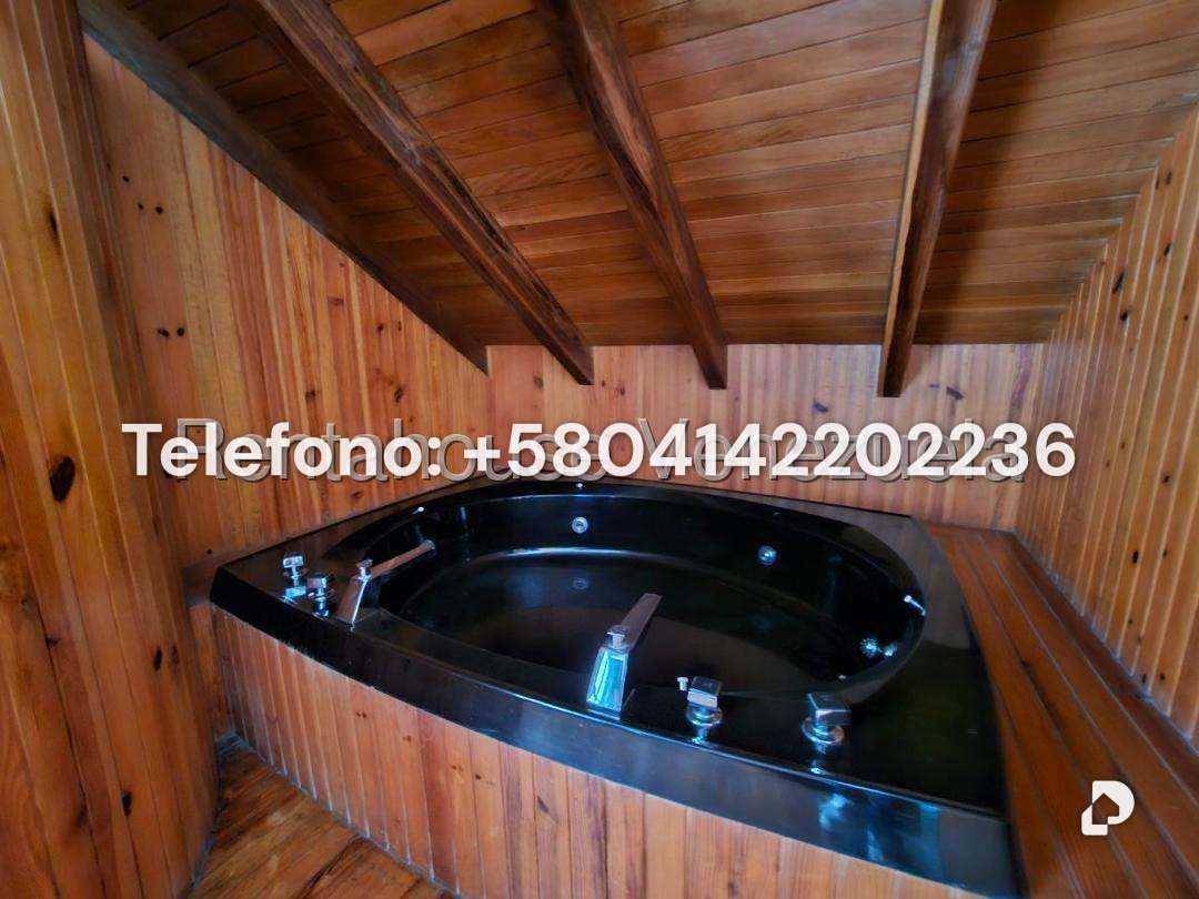 Casa en Lomas de La Lagunita, Caracas – 45