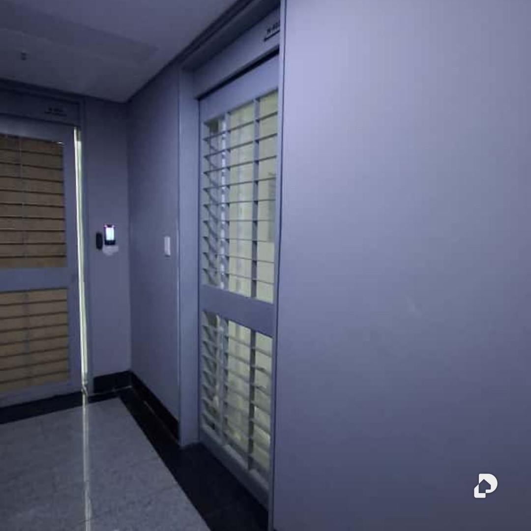 Oficina en La Lagunita, Caracas – 3