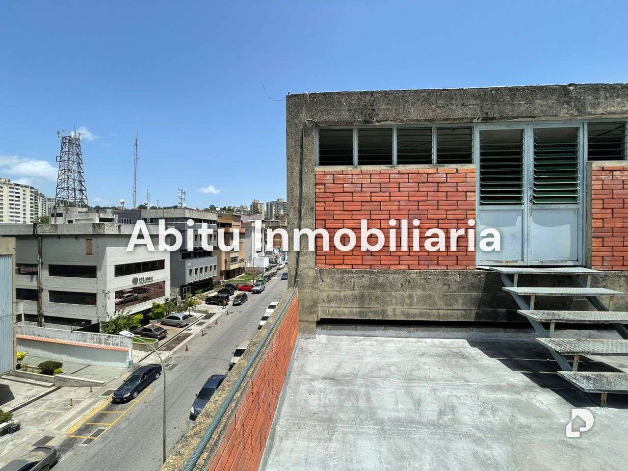 Building in La Urbina, Caracas – 5
