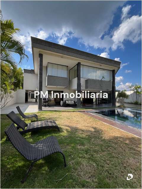 Casa en Los Naranjos (Las Mercedes), Caracas – 27