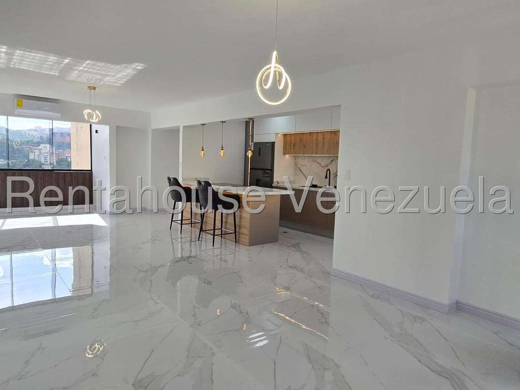 Apartamento en Santa Rosa de Lima, Caracas