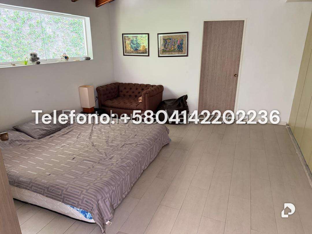 Casa en Santa Gertrudis, Caracas – 24