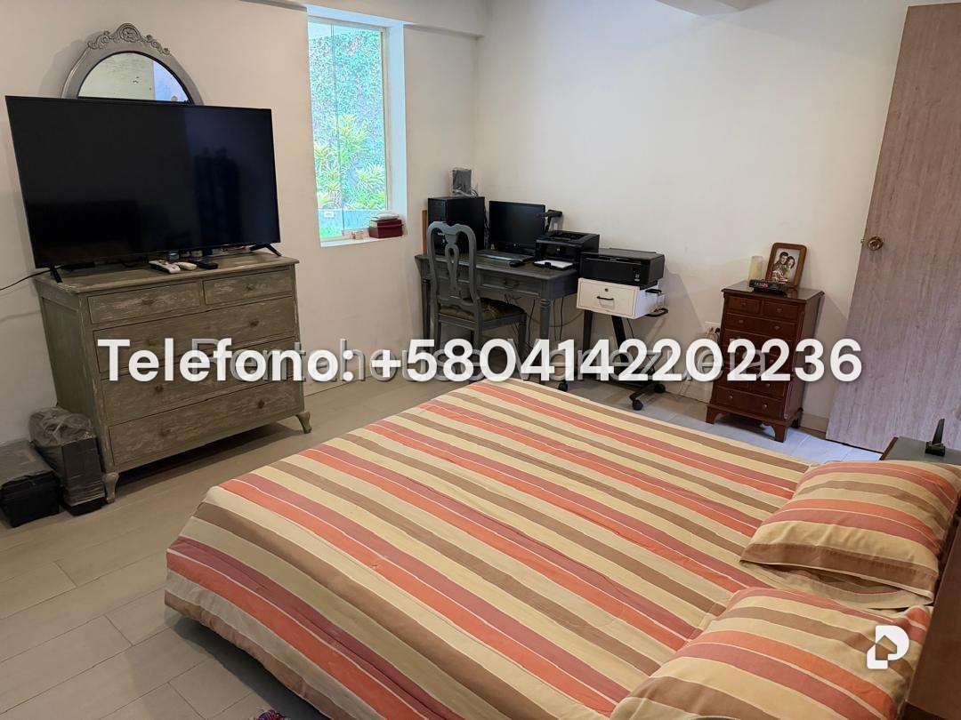 Casa en Santa Gertrudis, Caracas – 19
