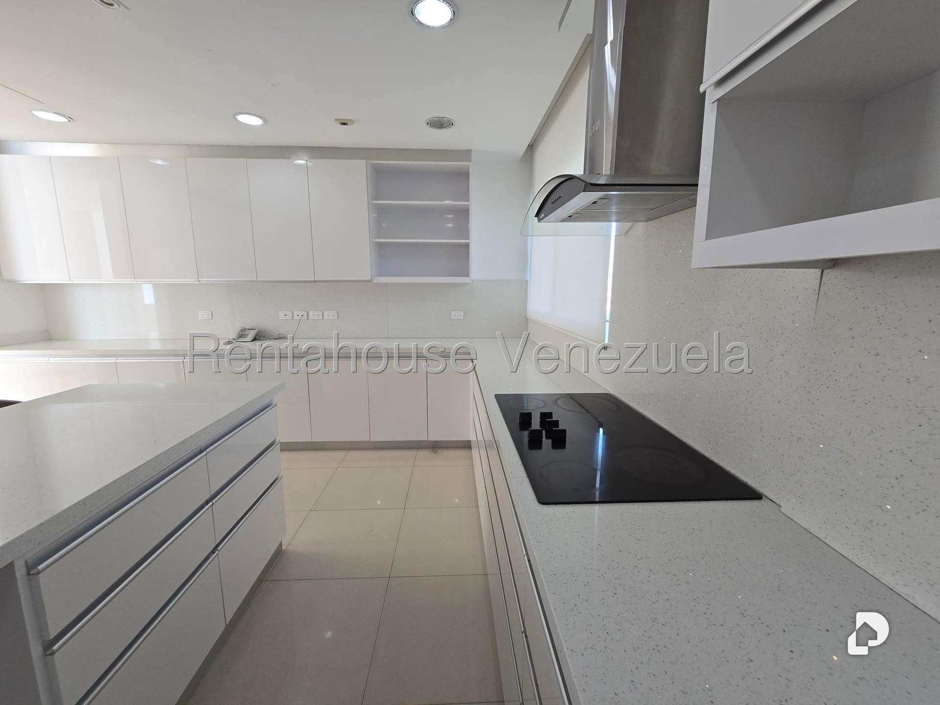 Apartment in Los Palos Grandes, Caracas – 19