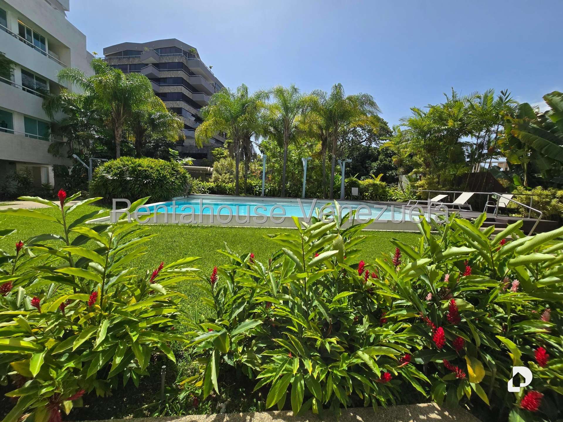 Apartment in Los Palos Grandes, Caracas – 9