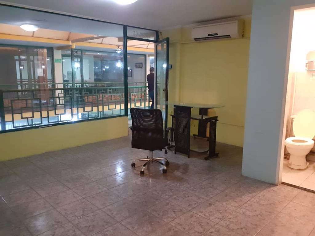 Commercial space in Av. Bolívar Norte, Valencia - 1