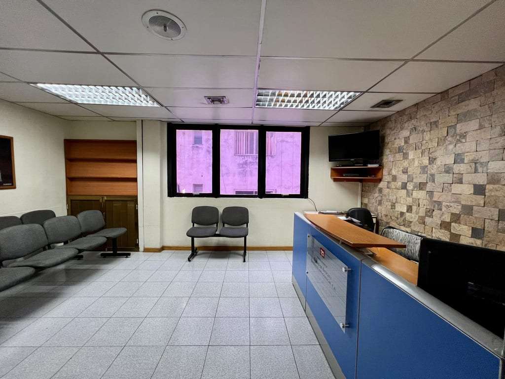 Oficina en San Bernardino, Caracas - 1