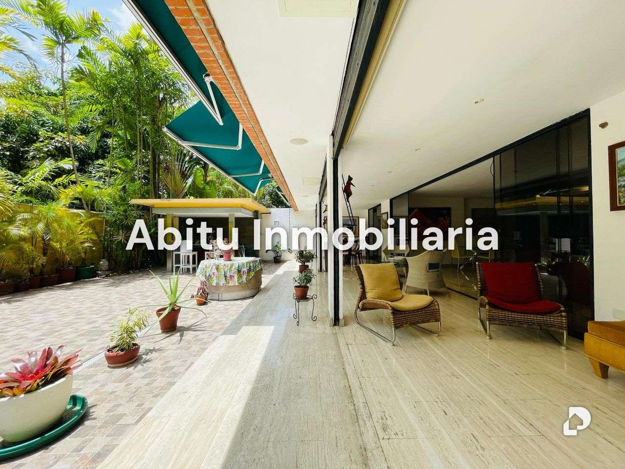 Apartment in La Castellana, Caracas – 3