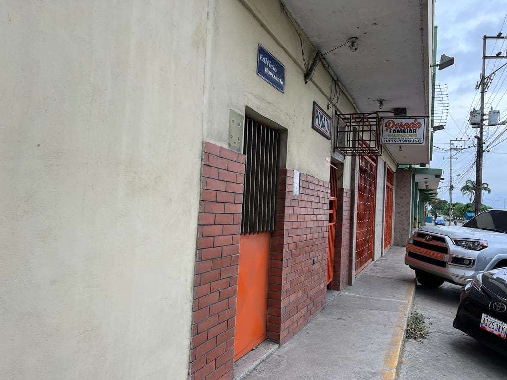 Edificio en La Sorpresa, Puerto Cabello - 1