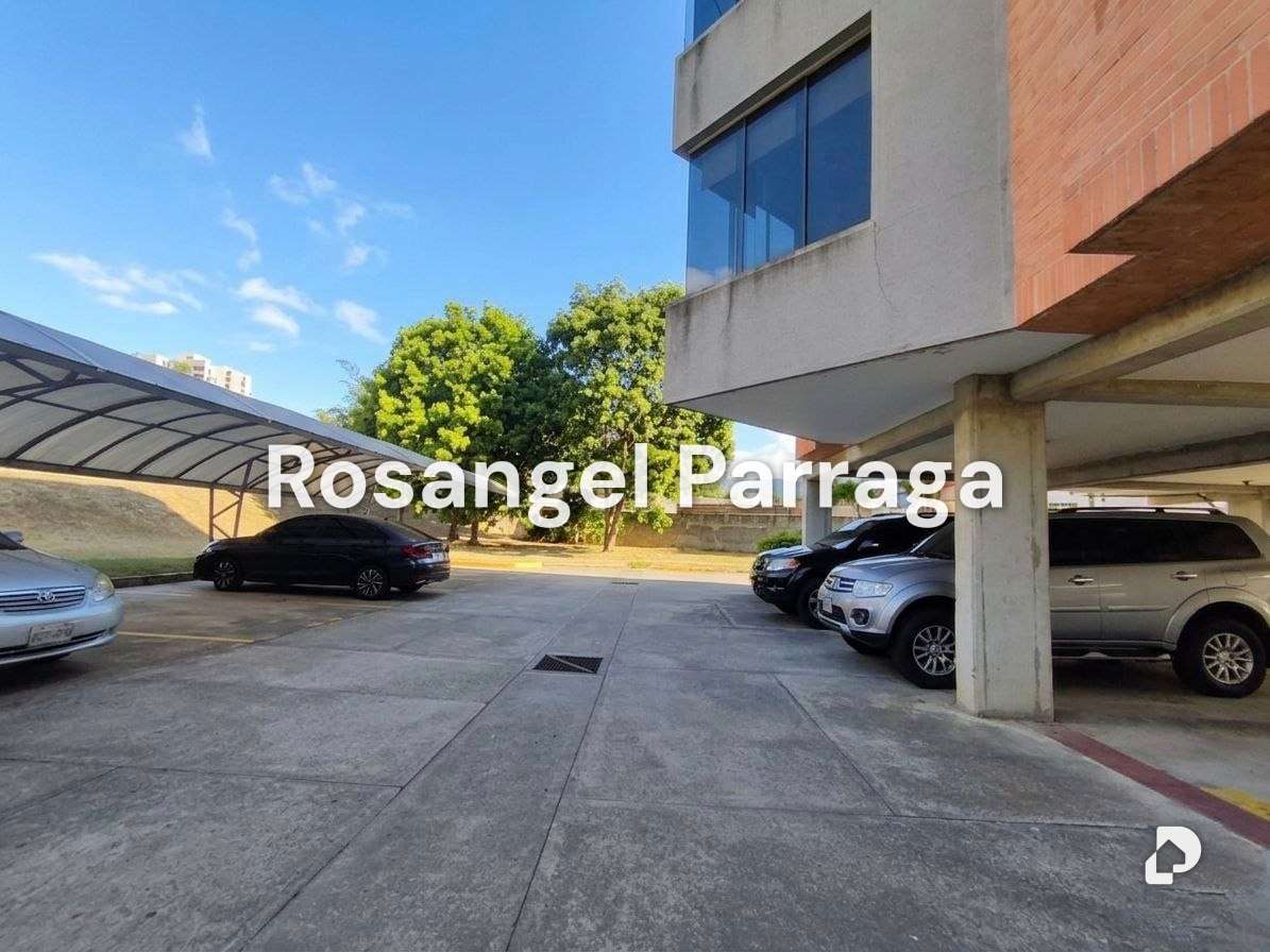 Apartamento en Mañongo, Naguanagua – 11