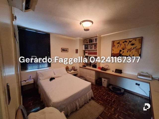 Apartamento en Campo Alegre, Caracas – 11