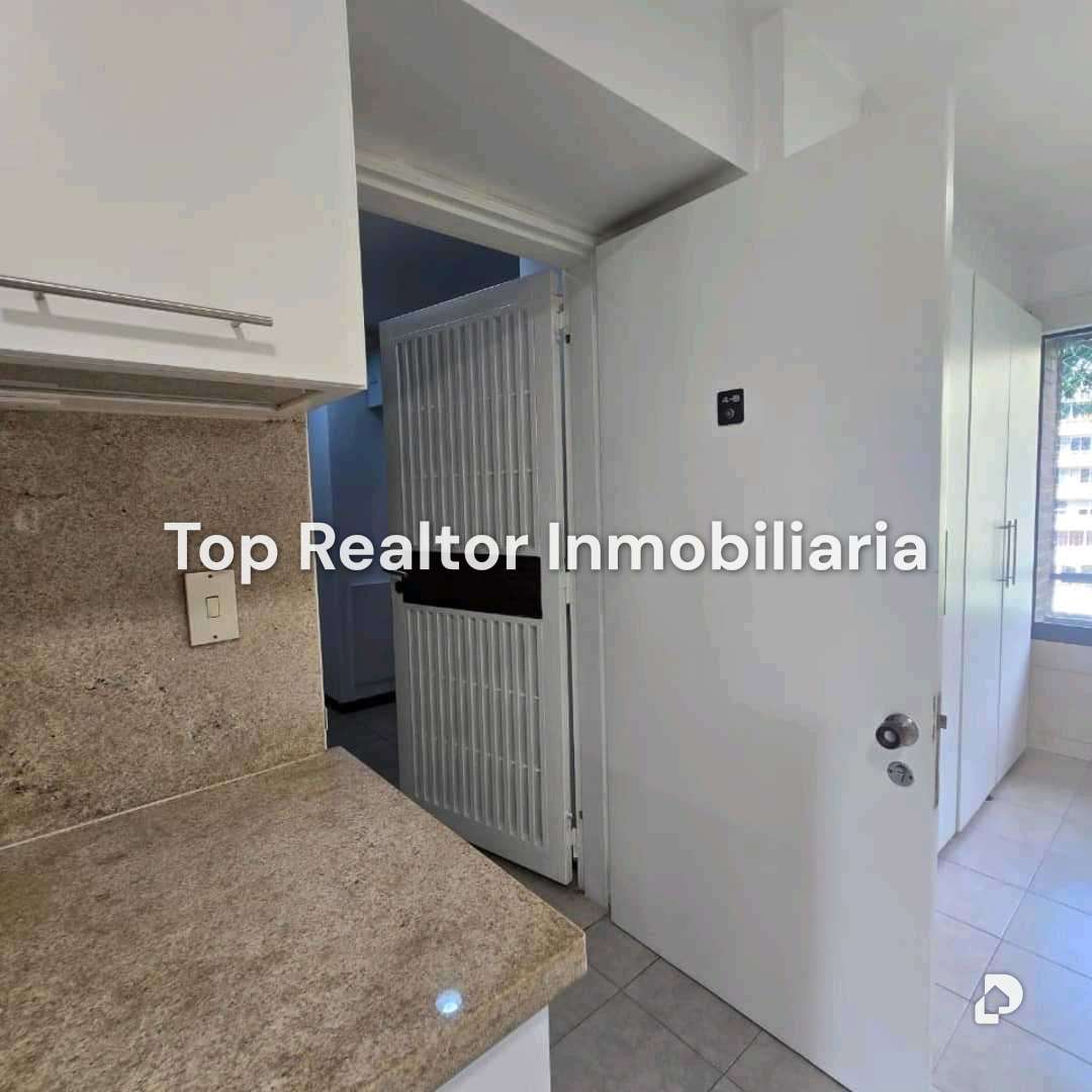 Apartamento en Country Club, Caracas – 6