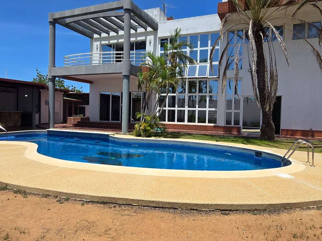 Casa en Urbanización Playa El Ángel, Margarita - 1