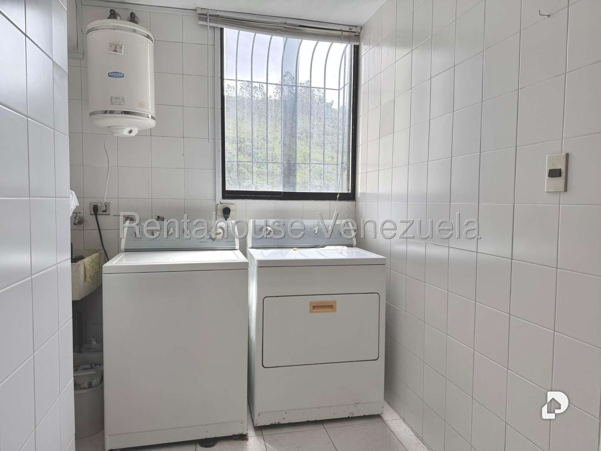 Apartamento en El Cigarral, Caracas – 11