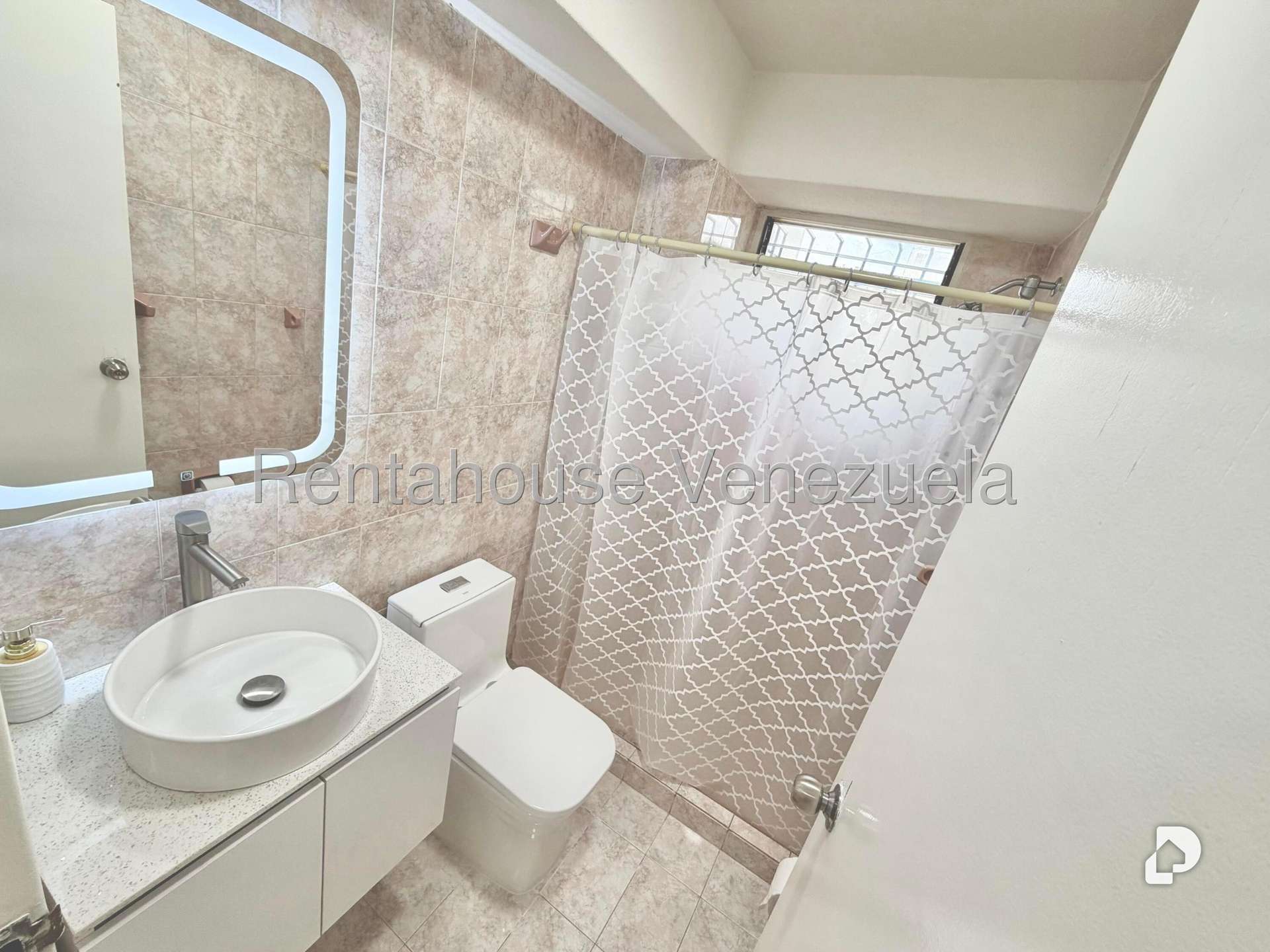 Apartamento en El Cigarral, Caracas – 14