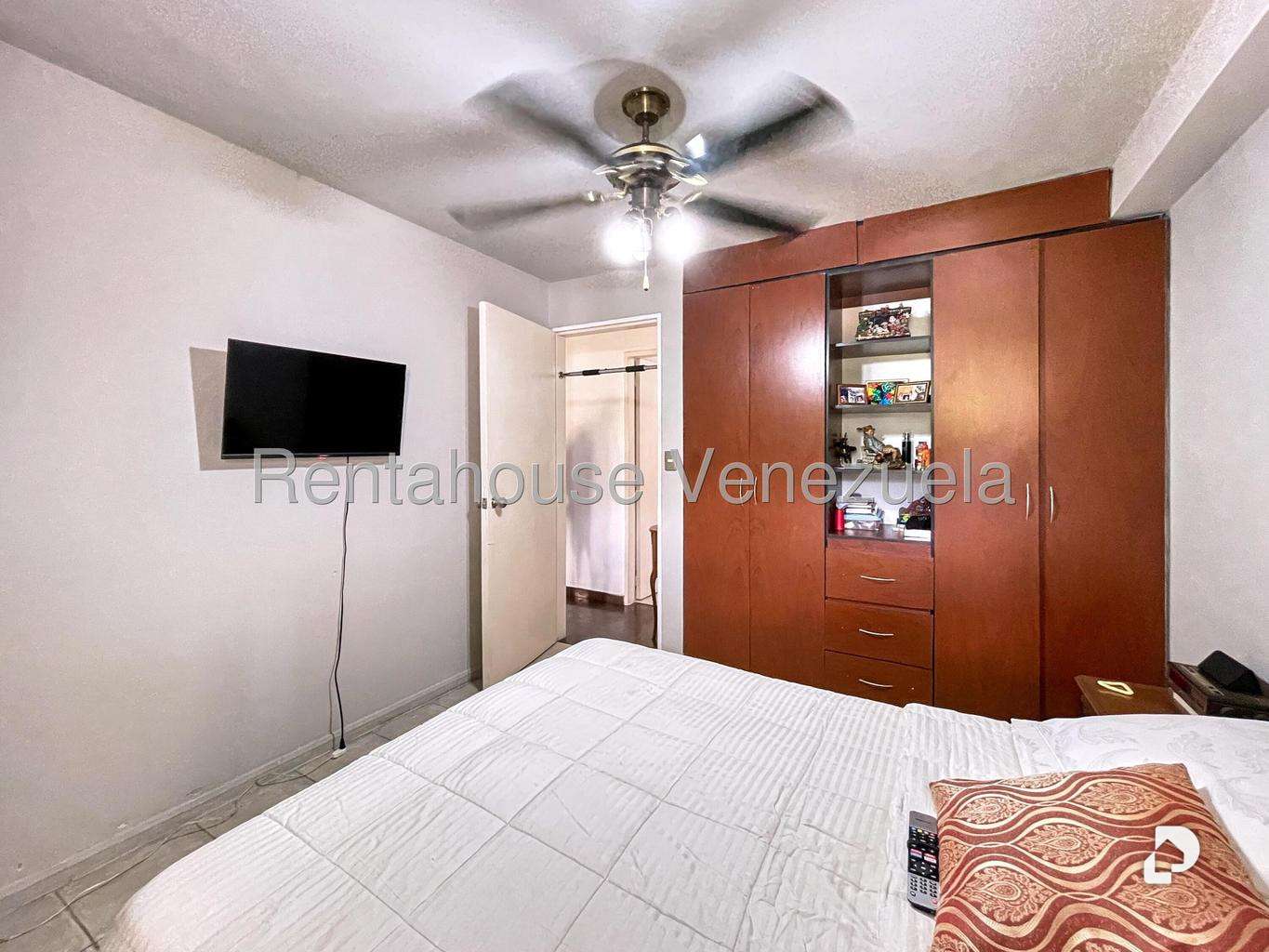 Apartamento en Santa Fe Norte, Caracas – 24