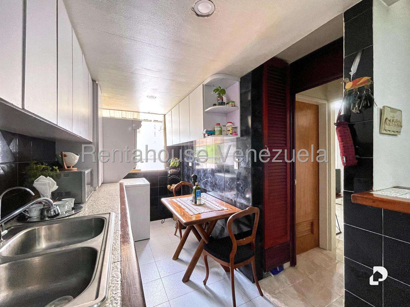 Apartamento en Santa Fe Norte, Caracas – 12