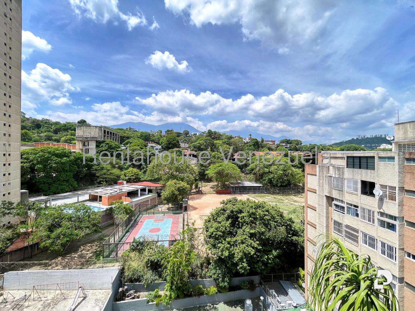 Apartamento en Santa Fe Norte, Caracas – 28