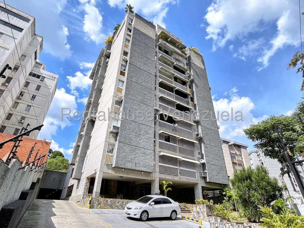 Apartamento en Santa Fe Norte, Caracas
