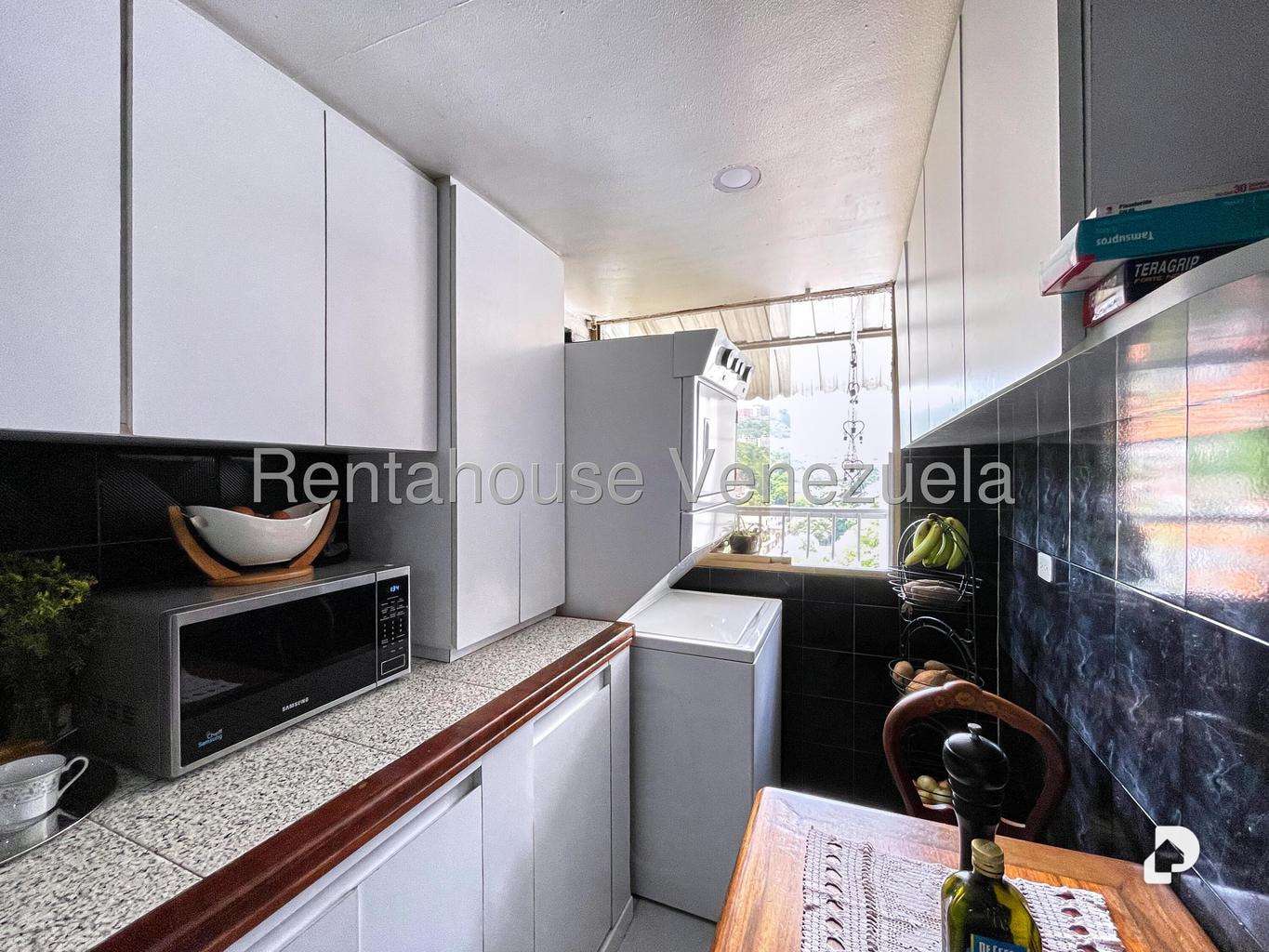 Apartamento en Santa Fe Norte, Caracas – 13