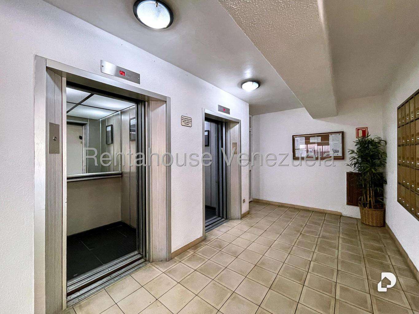 Apartamento en Santa Fe Norte, Caracas – 46
