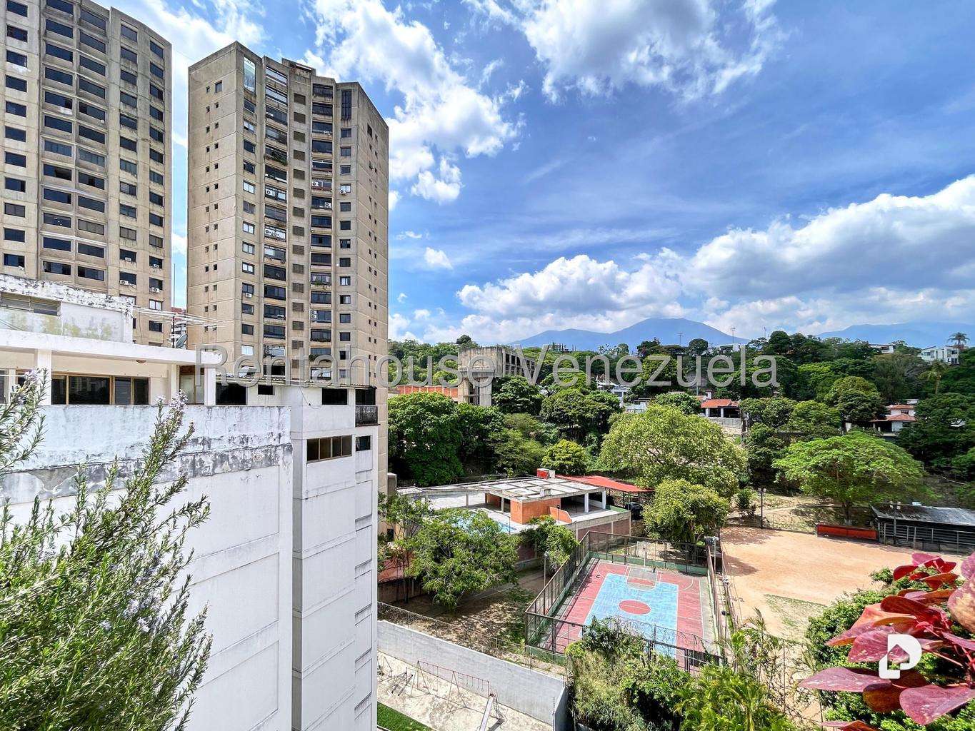 Apartamento en Santa Fe Norte, Caracas – 33