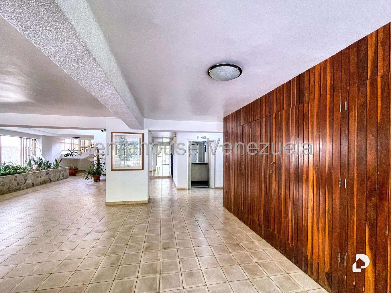 Apartamento en Santa Fe Norte, Caracas – 50