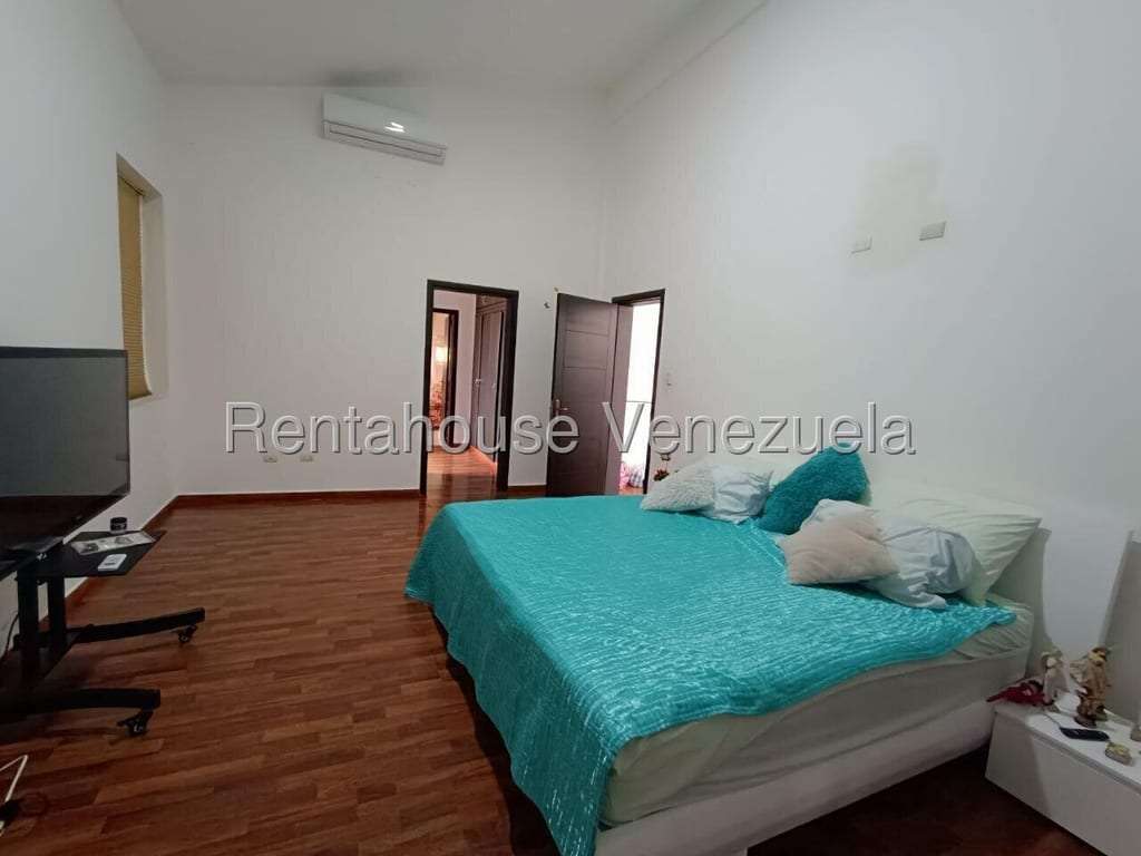 Casa en La Viña, Valencia